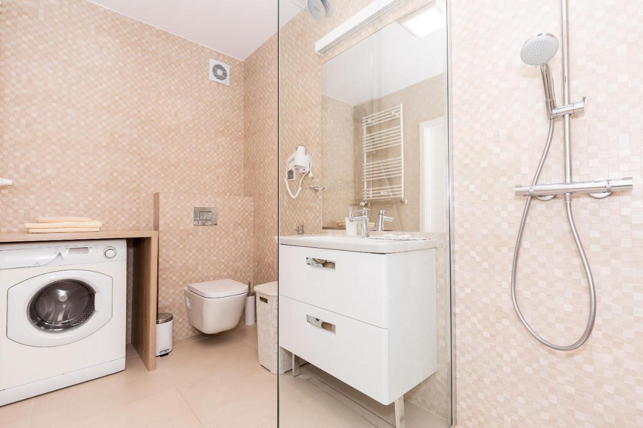 Jantar Apartamenty - Holiday Polanki Park Spa كولوبرزيغ المظهر الخارجي الصورة